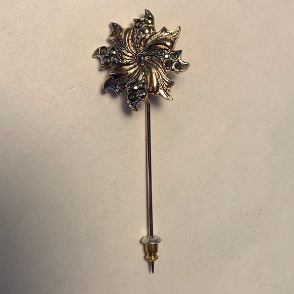Vintage Stickpin With Black Rhinestones - Picture 1 of 4